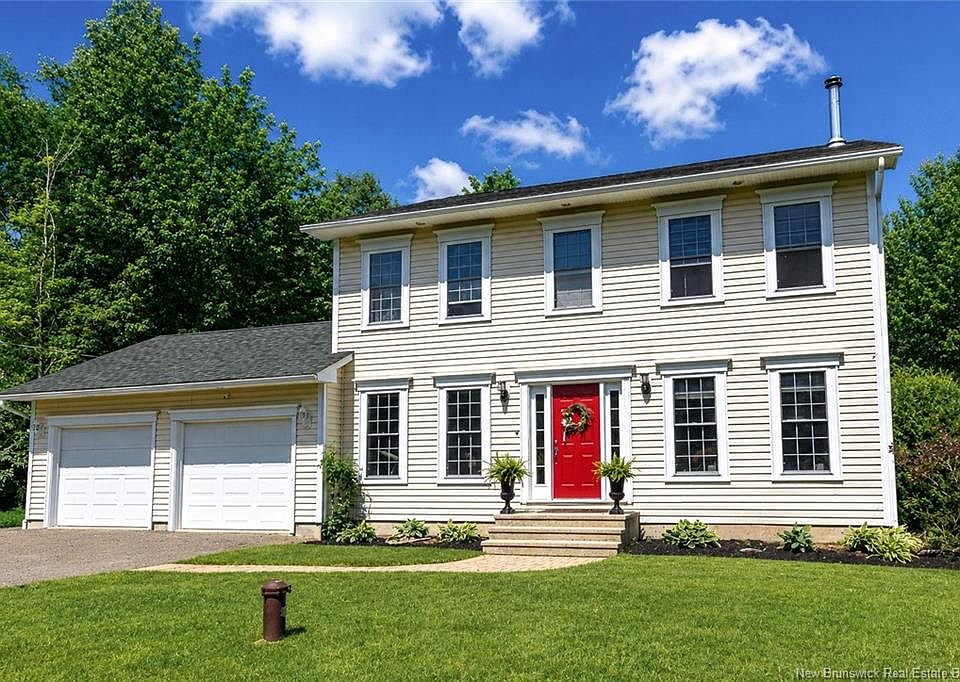 1st image of 140 Garden Grove St