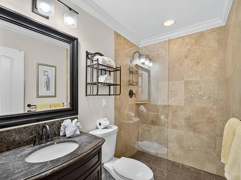 6485 Chasewood Dr #G — Photo 26