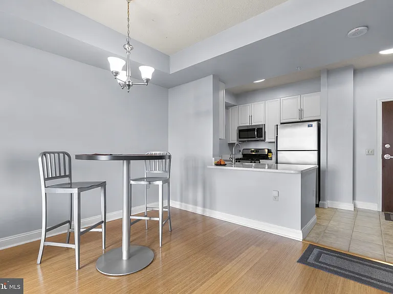 11760 Sunrise Valley Dr #905 — Photo 16