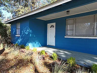 3 bed, 1.5 bath, 930 sqft, $1,495 — Photo 3