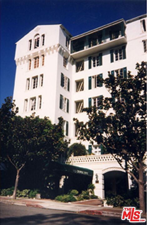 1st image of 1416 Havenhurst Dr APT 1C