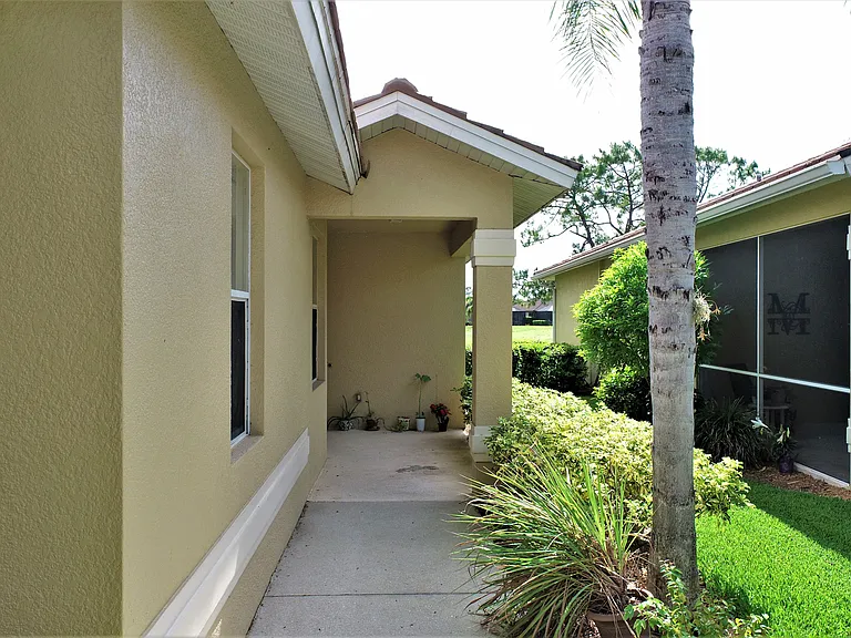 4808 Fairloop Run — Photo 18