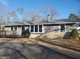 22 Maricopa Trl, Browns Mills, NJ 08015