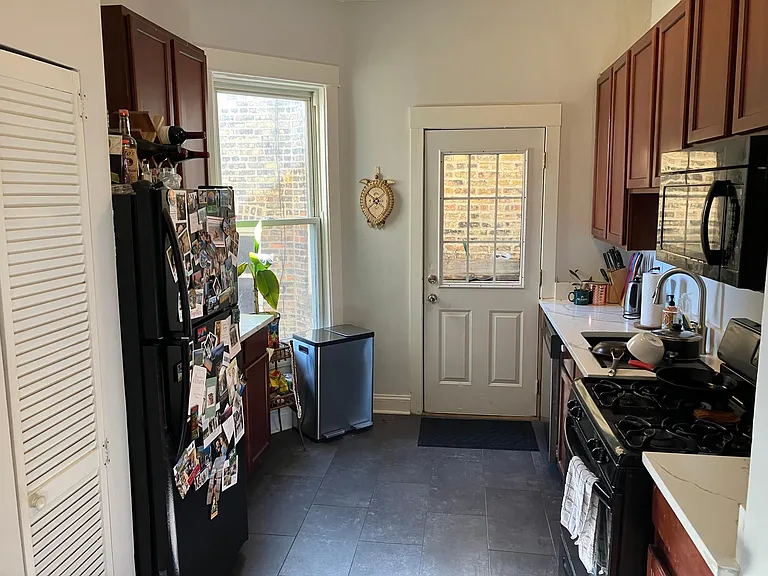 2156 N Kedzie Blvd #2F — Photo 6