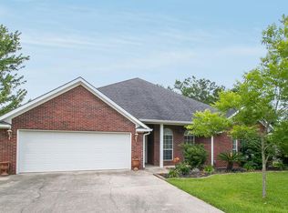 17 Scott Station Cv, Long Beach, MS 39560
