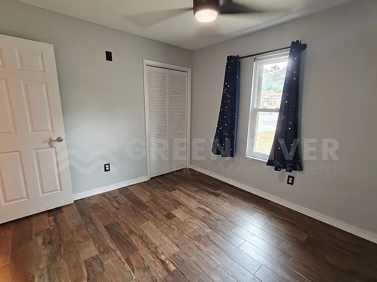 1549 Sonoma Ct — Photo 25