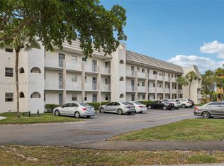 8135 Sunrise Lakes Blvd APT 208, Fort Lauderdale, FL 33322