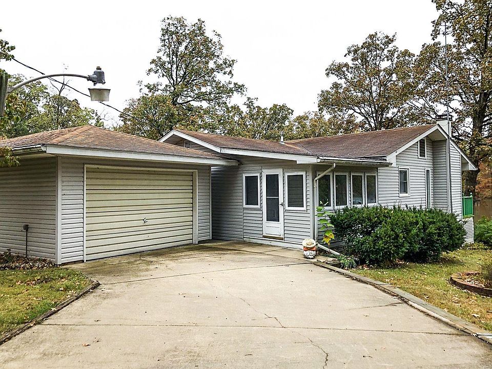 1st image of 21423 W Lake Dr