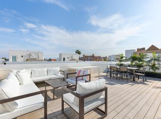 1230 N Sycamore Ave #2, Los Angeles, CA 90038