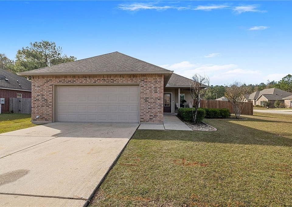 1st image of 433 Oak Branch Dr