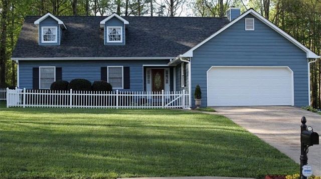 1st image of 2649 Forest Glen Dr