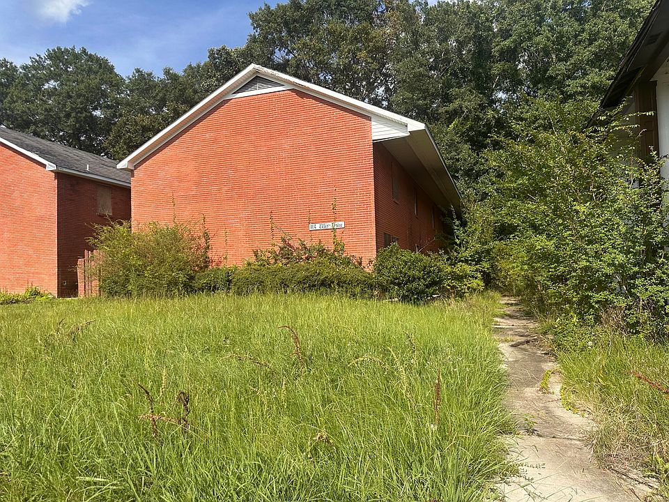 2nd image of 114 Ellis Dr