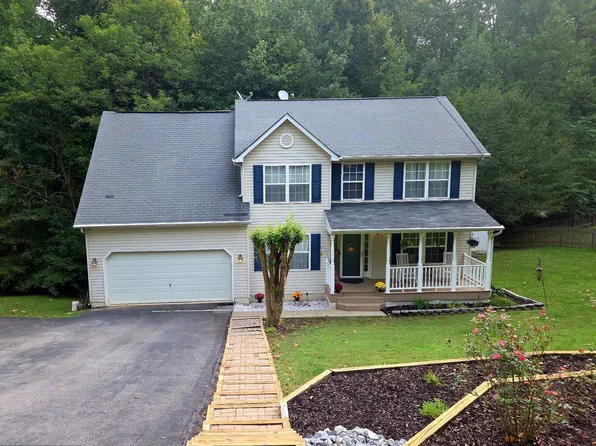 9077 Dallas Ct, King George, VA 22485