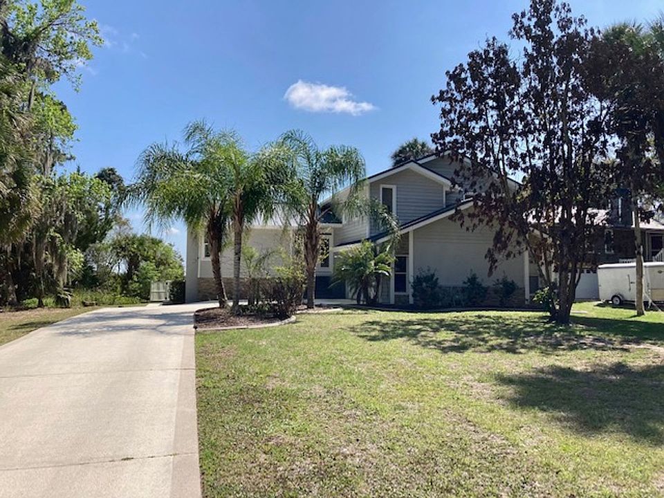 1st image of 1544 NW 17th Ct