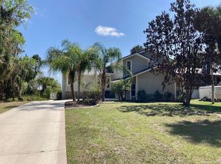 1544 NW 17th Ct, Crystal River, FL 34428