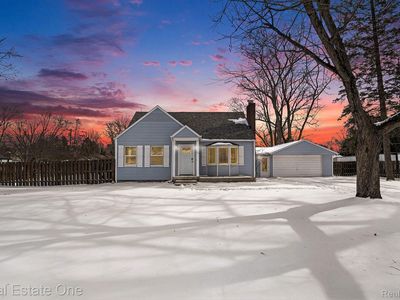 315 Clark Rd, Highland, MI, 48357