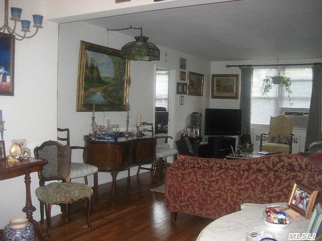 1st image of 530 Dubois Ave APT 2A