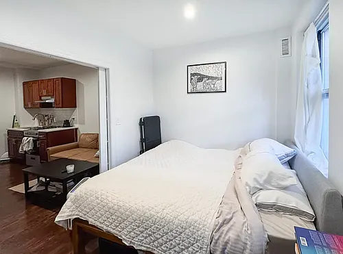 103 Saint Marks Pl #4A Photo 1