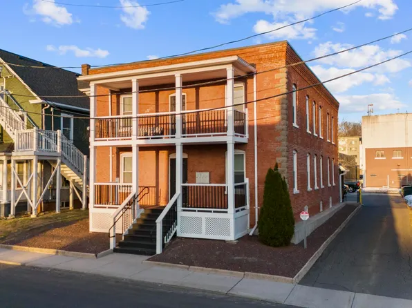 18 Kelley St #3, Bristol, CT 06010