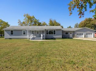 6023 Maple Hill Rd, Howard City, MI 49329