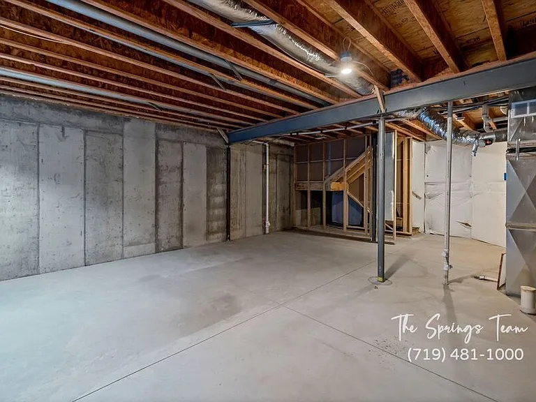 748 Brambleberry Hts — Photo 42