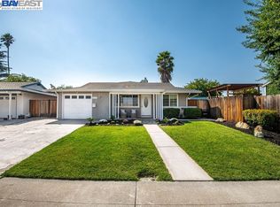 1430 Tulip Way, Livermore, CA 94551