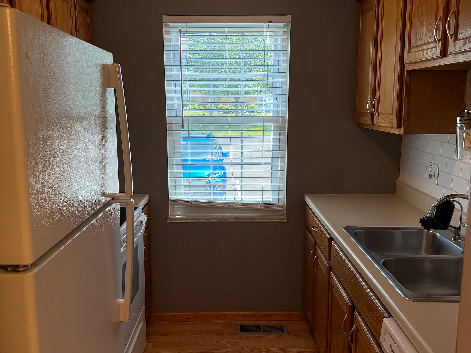 3 bed, 1.5 bath, 1116 sqft, $1,750 — Photo 4