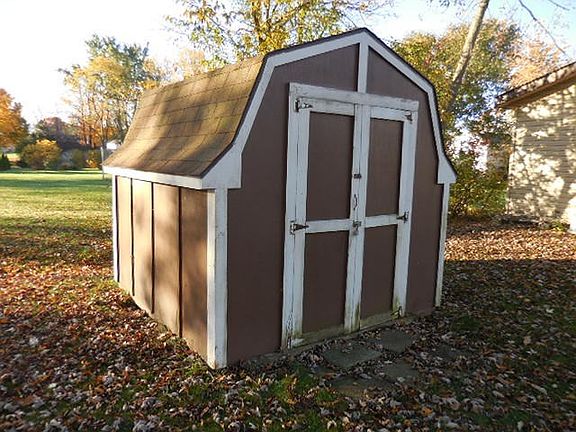 8 x 10 storage shed