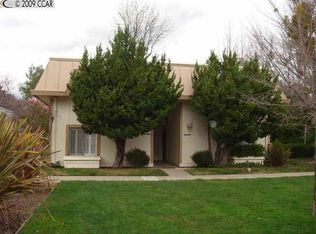 1240 Singingwood Ct APT 2, Walnut Creek, CA 94595