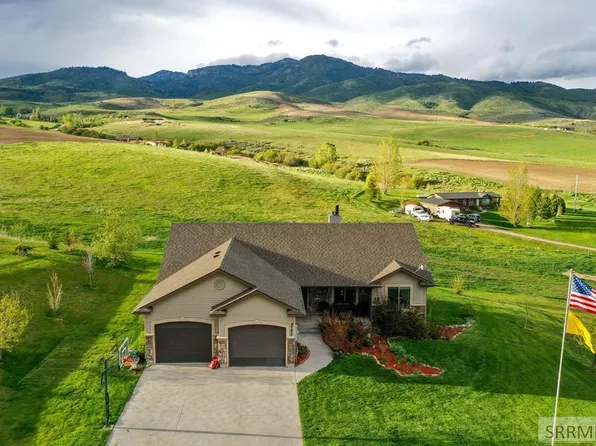 5752 E Old Oregon Trail Rd, Lava Hot Springs, ID 83246