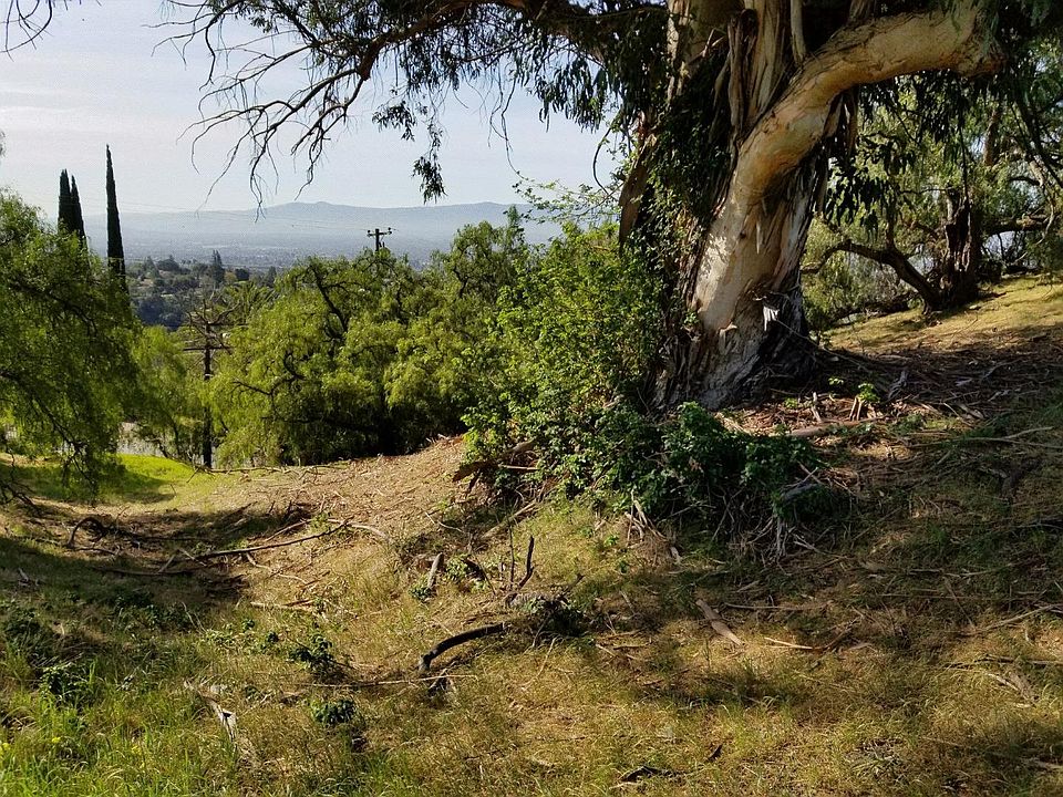2nd image of LOT 4 Claitor Way