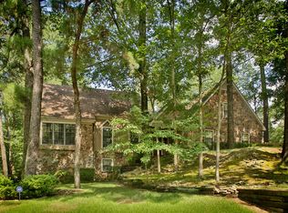 2276 Wickersham Cv, Germantown, TN 38139