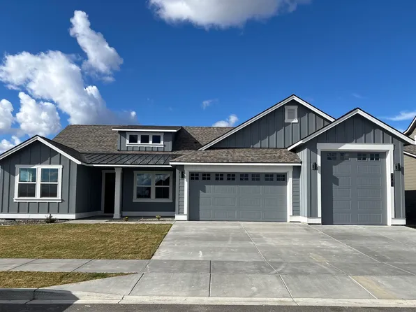2781 Avrio Ave, Richland, WA 99354