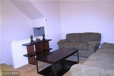 4th image of 17503 Mina Ln