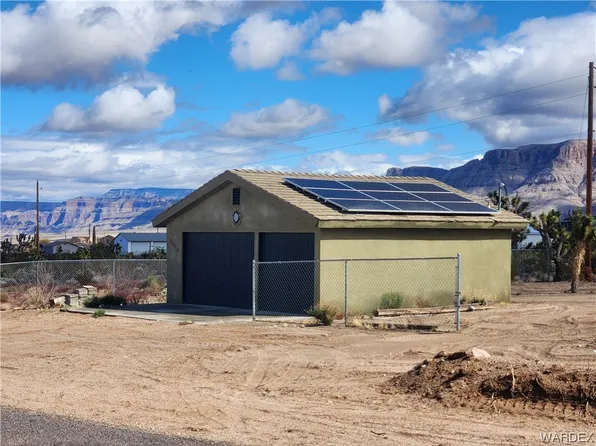 30310 N Stillwater Dr, Meadview, AZ 86444