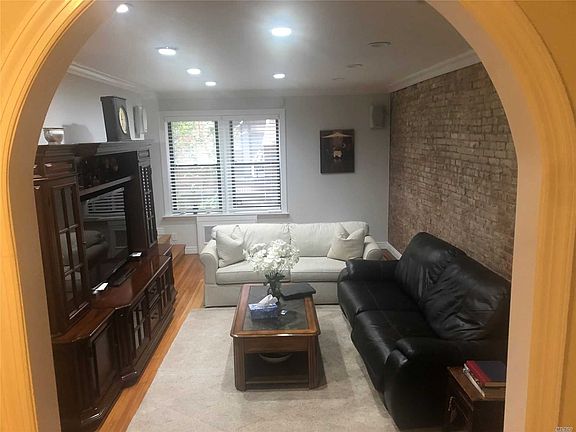5th image of 167-10 Crocheron Ave #1R