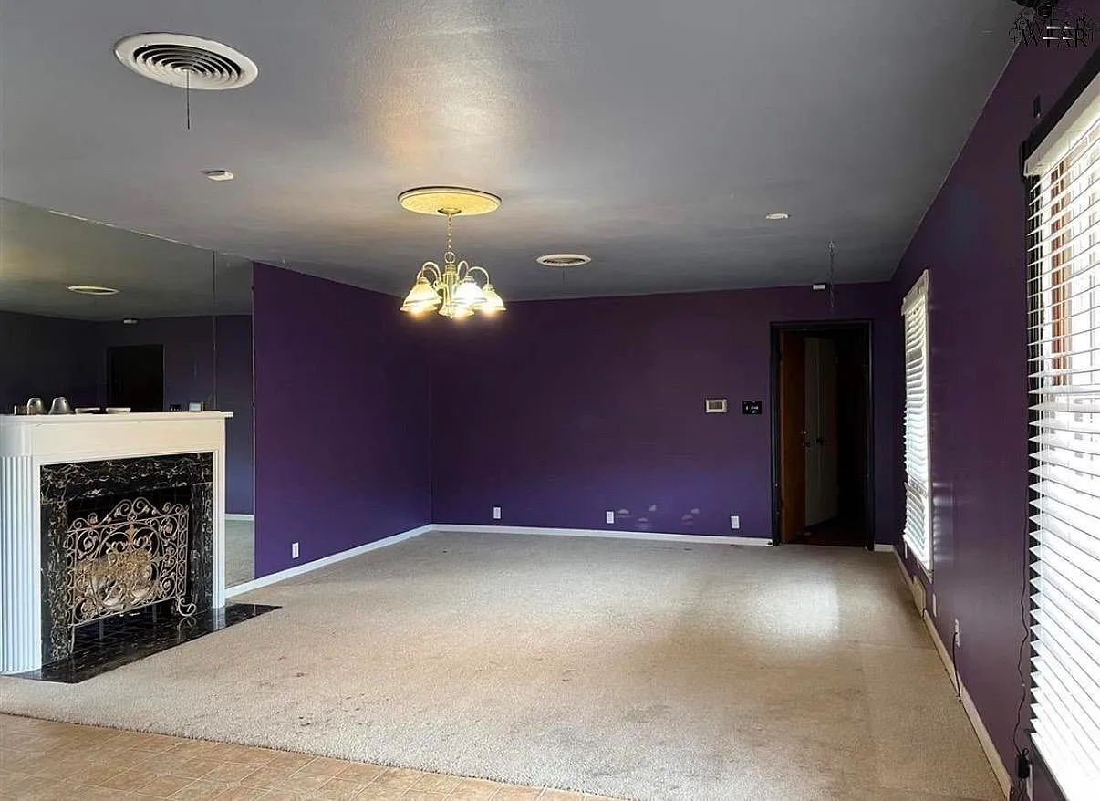 3 bed, 2.0 bath, 2831 sqft, $2,000 — Photo 3