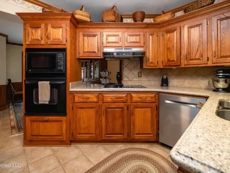 562 S Deerfield Dr — Photo 7