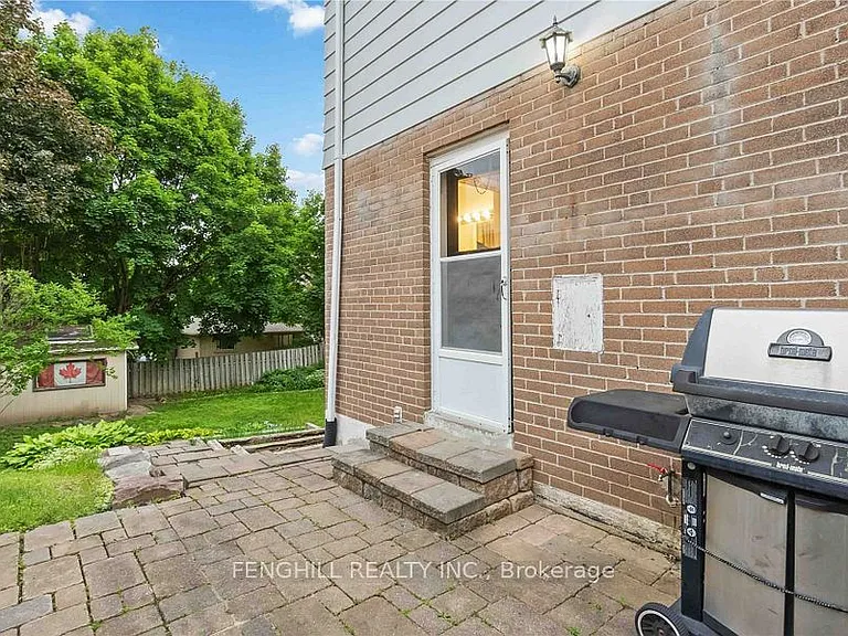 786 Botany Hill Cres — Photo 8
