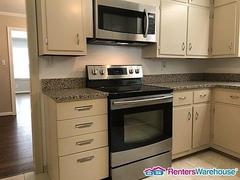 4th image of 329 Freyer Dr