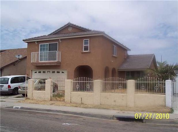1st image of 2990 Wardlow Ave