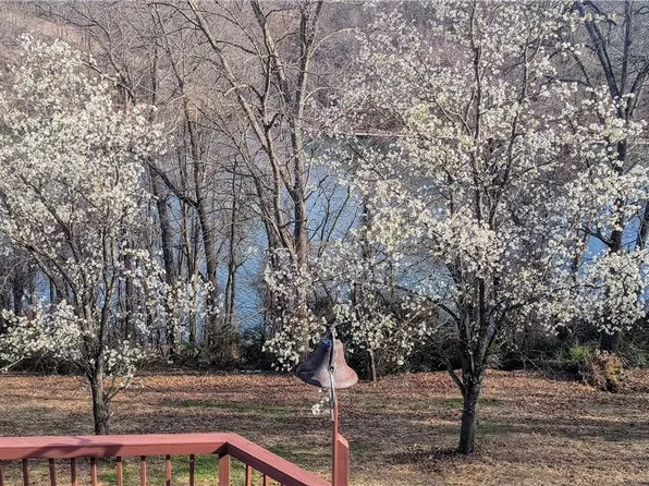 832 Atalanta Dr, Rogers, AR 72756