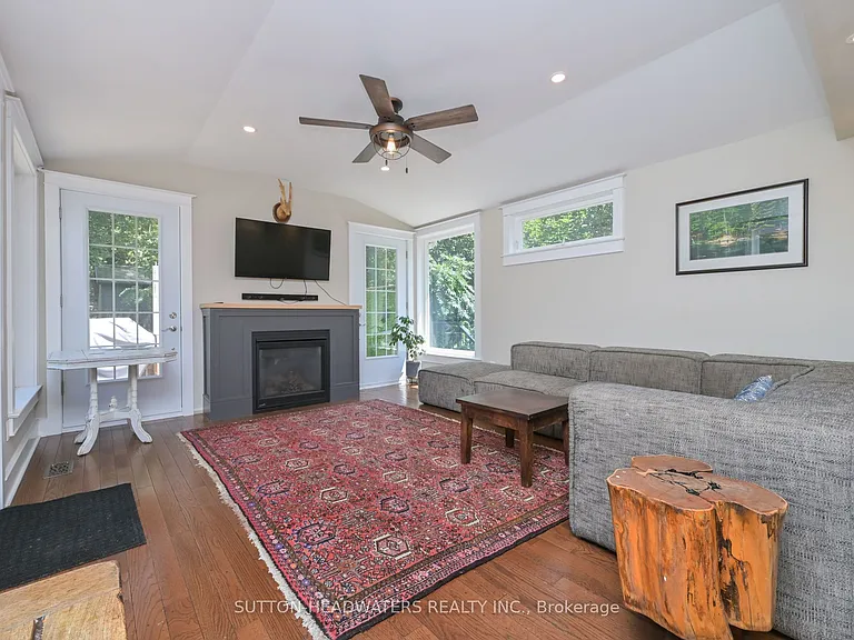 14427 Creditview Rd — Photo 11