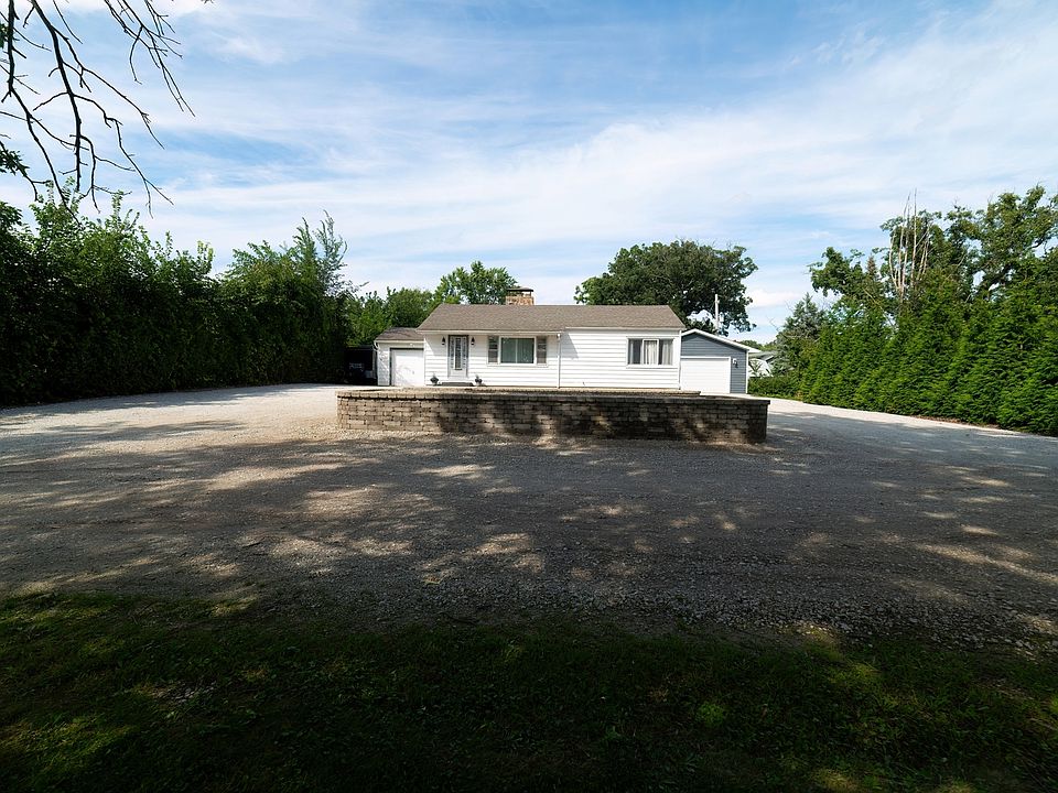 1st image of 2667 E Lincoln Hwy