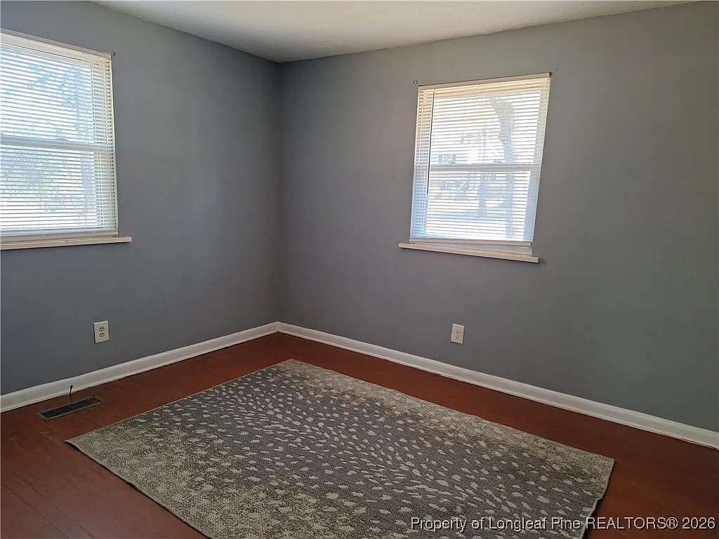 Building Photo - 2525 Vestal Ave