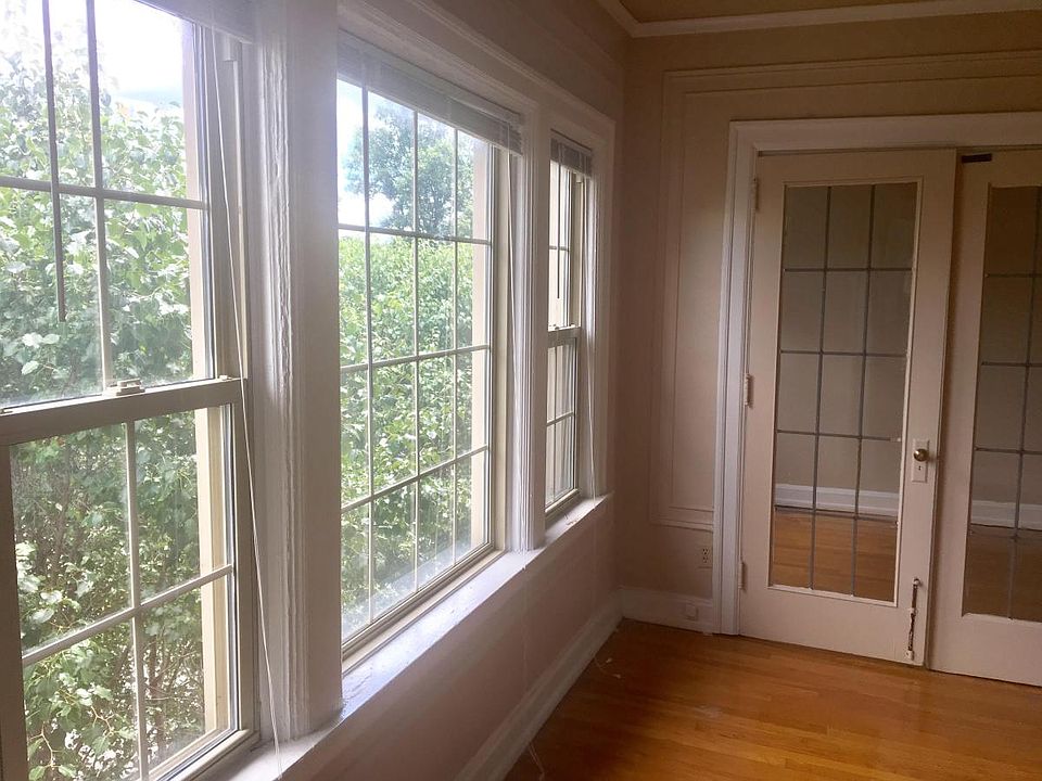 1st image of 3726 N Meridian St