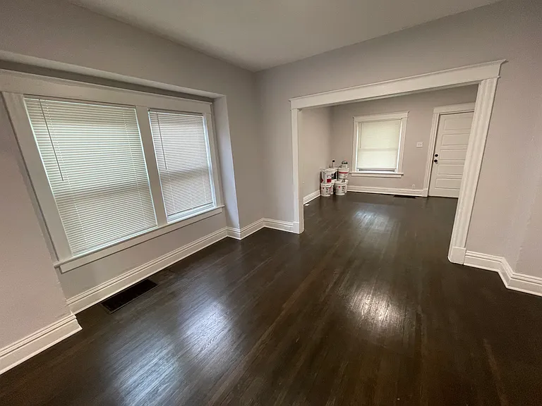 717 Monroe Ave — Photo 9