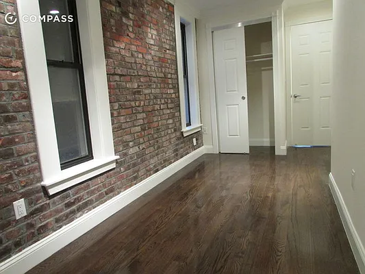 Rented by Compass | media 13