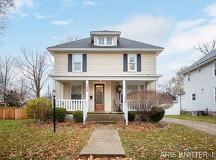 104 E 22nd St, Holland, MI 49423
