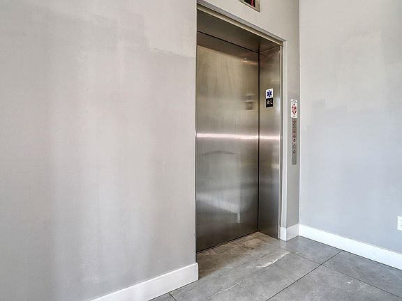5th image of 140 Avenue B #304